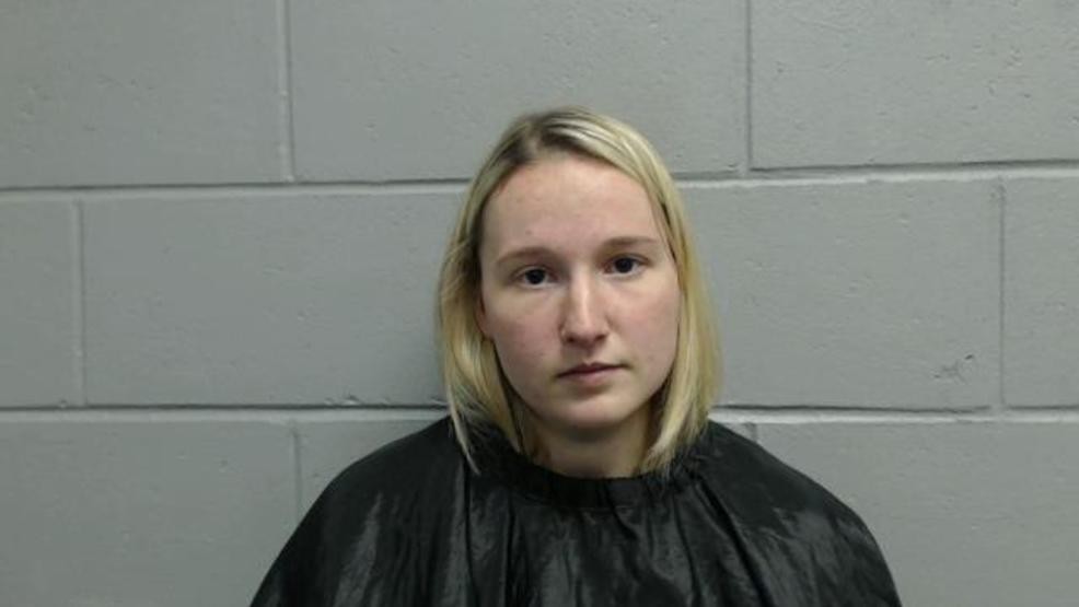 Gillespie Woman Behind Bars Again, Facing Charges in 5 Central IL Counties - Vimarsana News