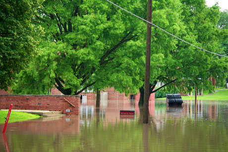 IDNR Presents City With Possibilities to Mitigate Future Town Brook Flooding - WLDS-WEAI News