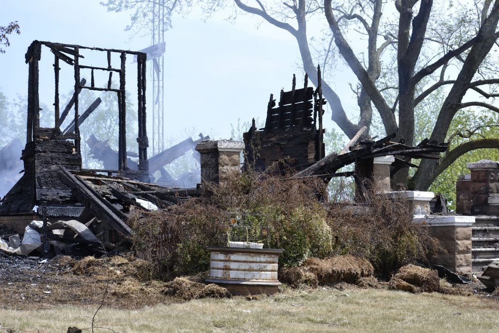 Rural Roodhouse Home Burns To the Ground Saturday Night WLDS