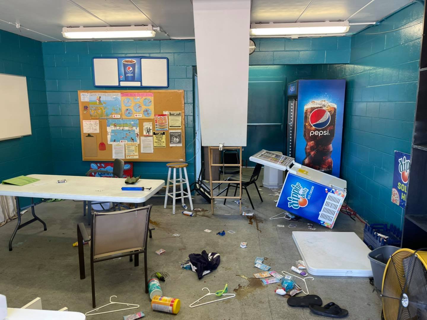 Carlinville Pool House Vandalized WLDS