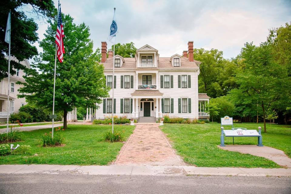 Twilight Holiday Tours at the Duncan Mansion Kicks Off Tonight - Vimarsana News