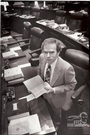 Former Jacksonville City Attorney and Downstate Lawmaker Jim Reilly Dies - Vimarsana News