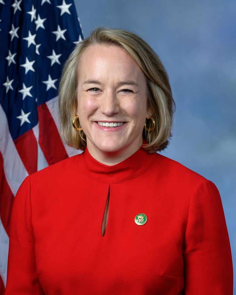 Budzinski Leading Bipartisan Bill to Stifle USPS Downsizing, Consolidation Plan - Vimarsana News