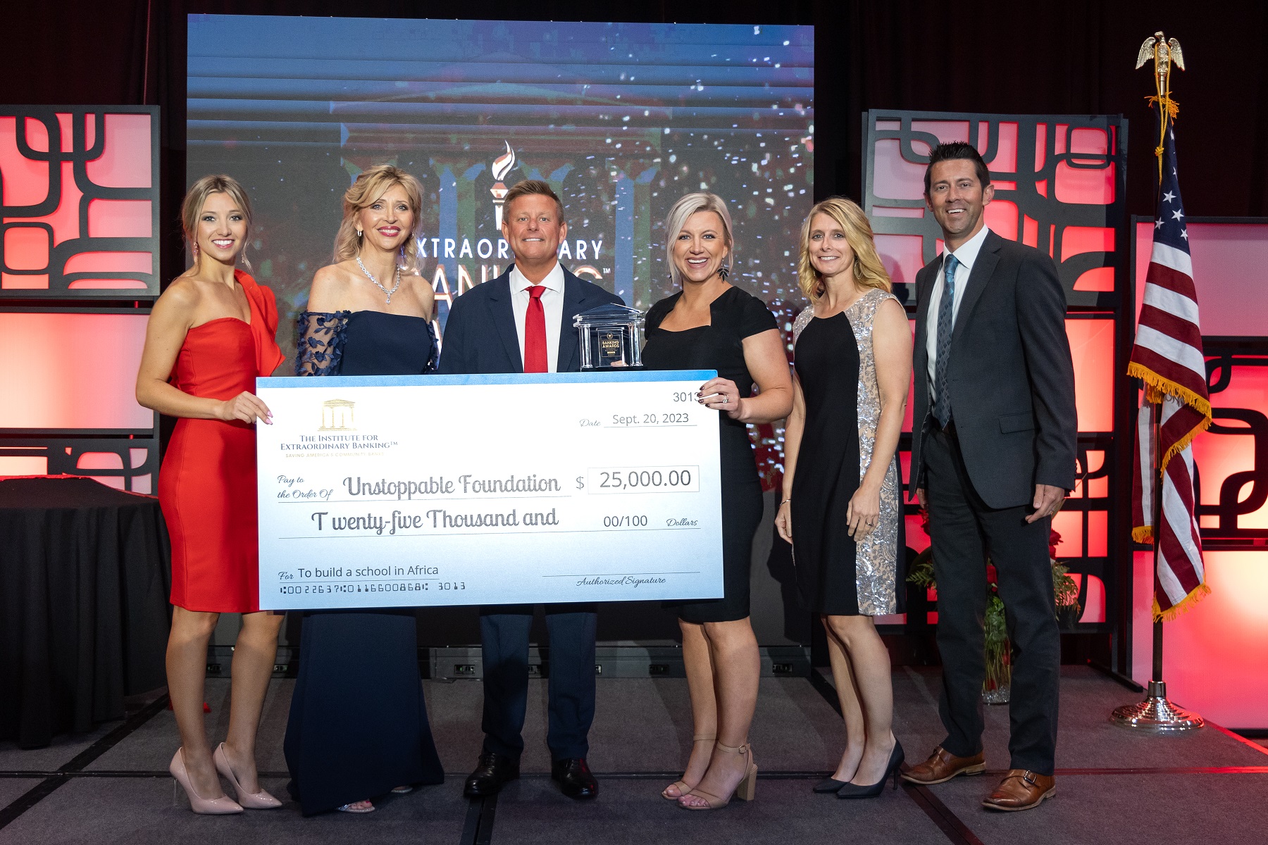 Institute for Extraordinary Banking Names Farmers State Bank "Extraordinary Bank of the Year" – WLDS - Vimarsana News