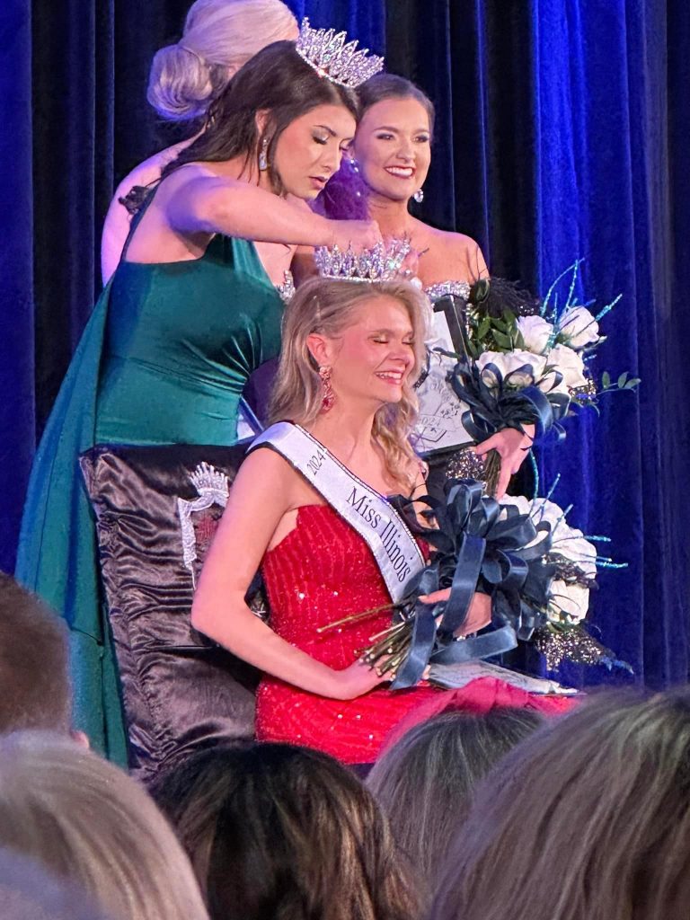 Evans Crowned Miss IL County Fair Queen 2024 WLDS