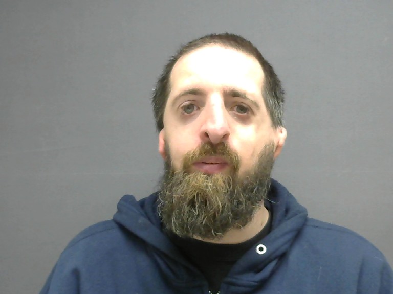 Barry Man Arrested For Child Pornography After FBI Tip - Vimarsana News